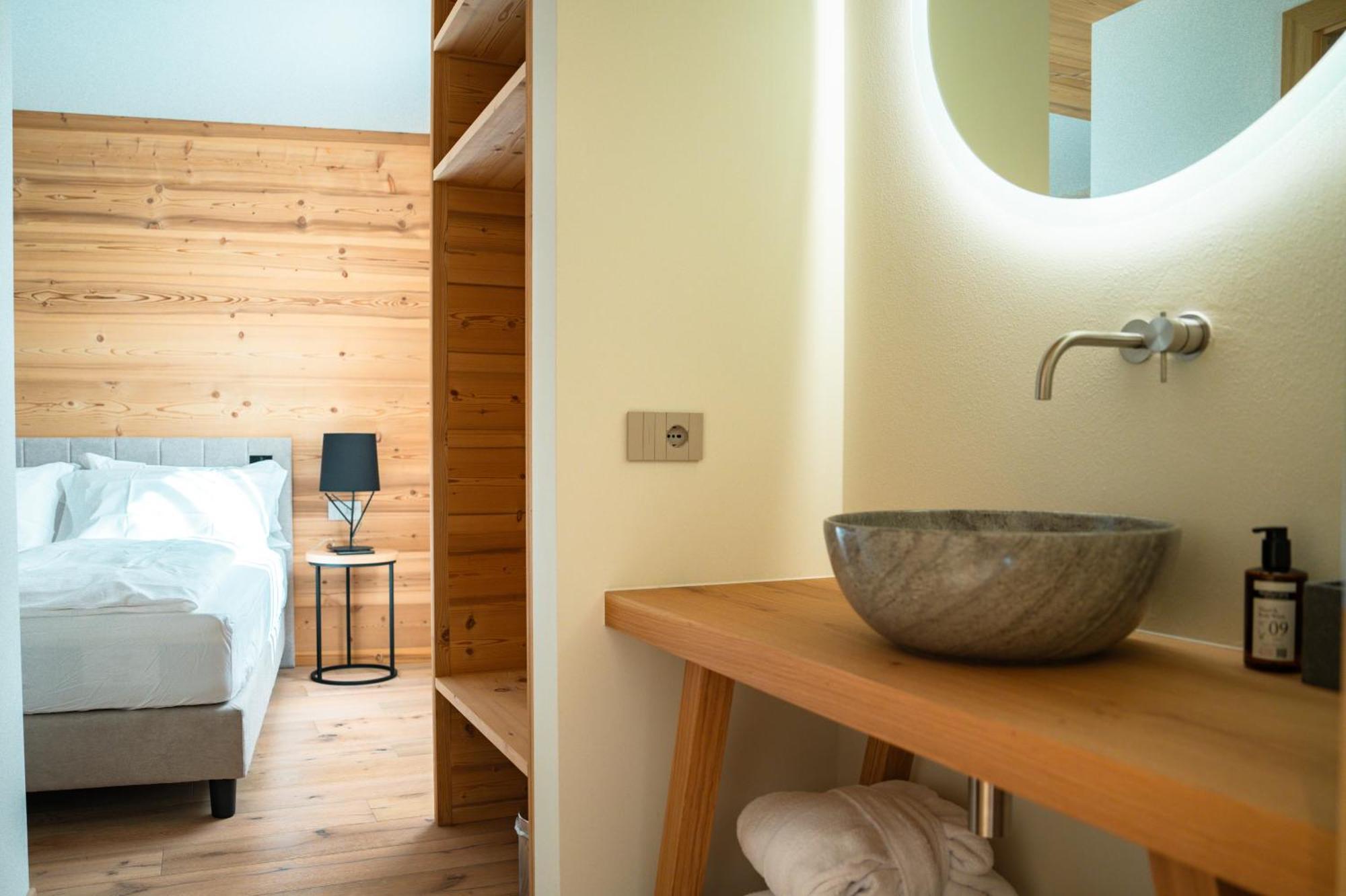 Vivi Suites & Spa - Boutique Guest House 莫尔韦诺 外观 照片