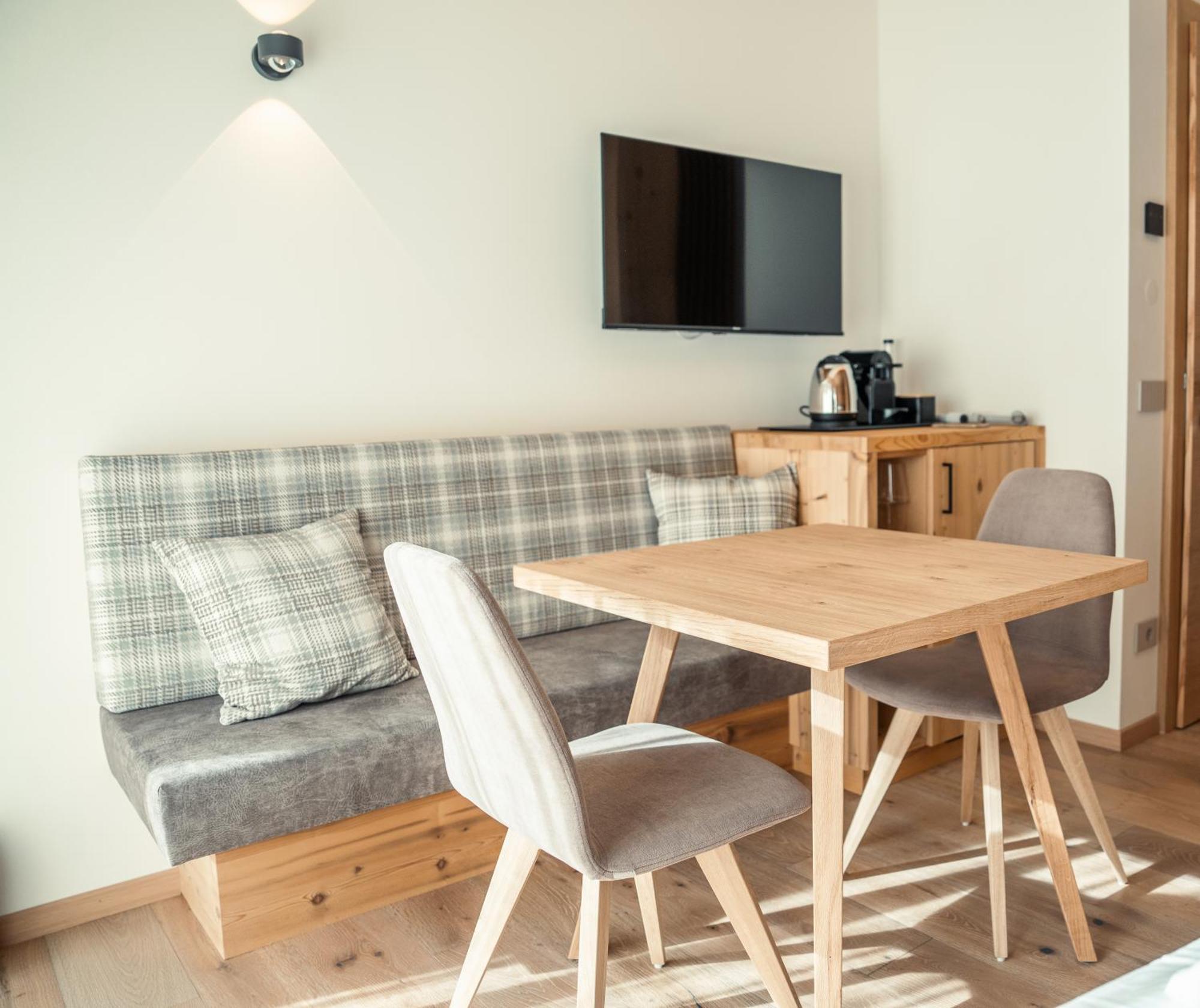 Vivi Suites & Spa - Boutique Guest House 莫尔韦诺 外观 照片